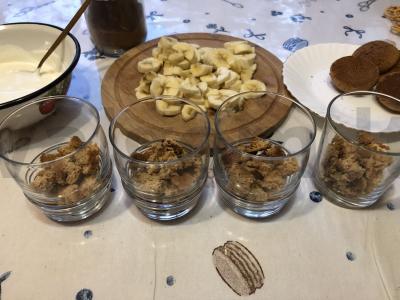 Desertas su avižiniais sausainiais stiklinėje Žingsnis 3