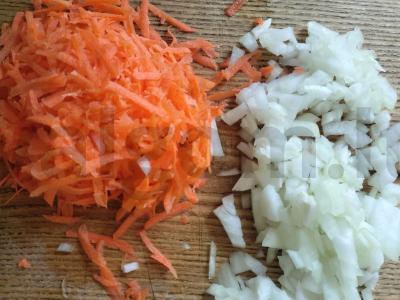 Skani užkepėlė borščiui su pomidorų tyrė ir pomidorų pasta Žingsnis 1