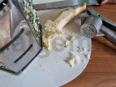 Kiaušinių makaronai su krevetėmis Žingsnis 4