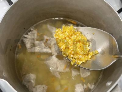 Žuvies sriuba su kukurūzų kruopomis Žingsnis 6