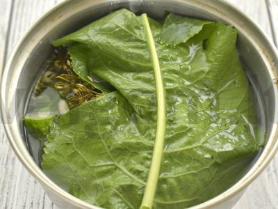 Sūdyti agurkai gazuotu vandeniu Žingsnis 5