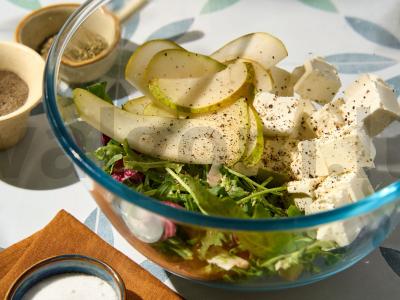 Salotos su kriauše ir feta Žingsnis 3