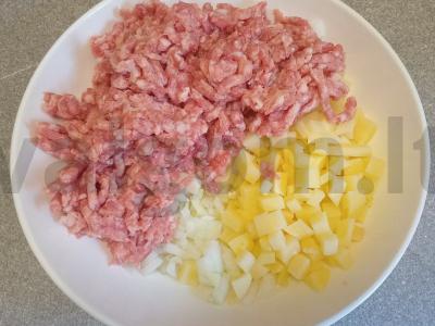 Mantai su naminiu faršu, bulvėmis ir grietinės padažu Žingsnis 4