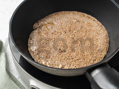 Avižų blynas su varške ir bananais Žingsnis 3