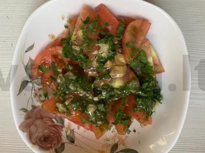 Lengvas daržovių salotas su salierais Žingsnis 7