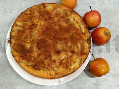 Šarlotė „Sezoninė“ su cinamonu pagrindine nuotrauka