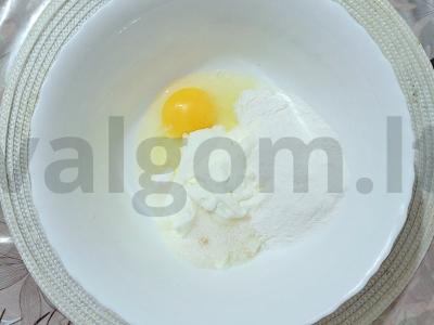 Švelnūs PP blynai su jogurtu termostate Žingsnis 1