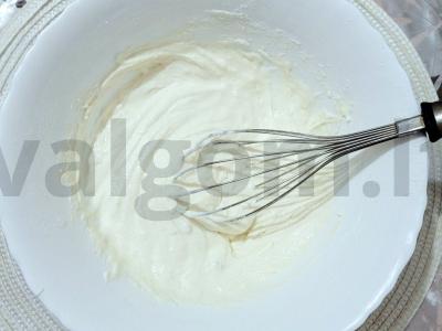 Švelnūs PP blynai su jogurtu termostate Žingsnis 2