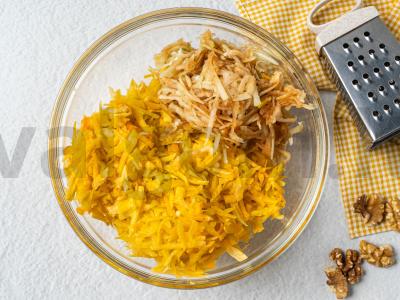 Sluoksniuotos pyragėliai su moliūgu ir obuoliu Žingsnis 1