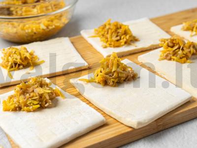 Sluoksniuotos pyragėliai su moliūgu ir obuoliu Žingsnis 4