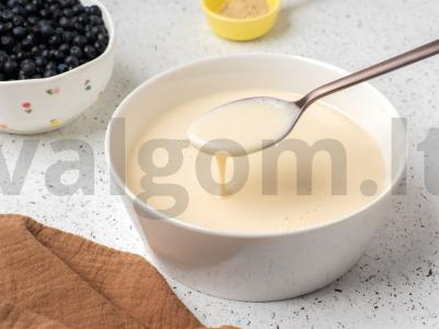 Paprastas blynų tortas su mėlynėmis Žingsnis 3