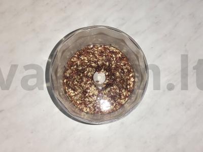 Kruopos su kriauše „Du linai“ Žingsnis 1