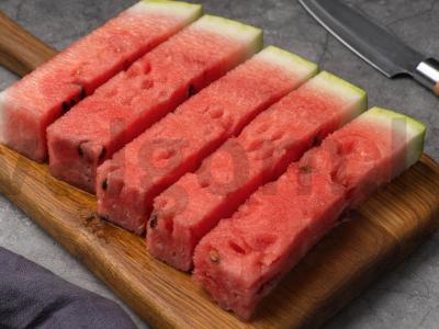 Arbūzas su čili, laimu ir medumi Žingsnis 1