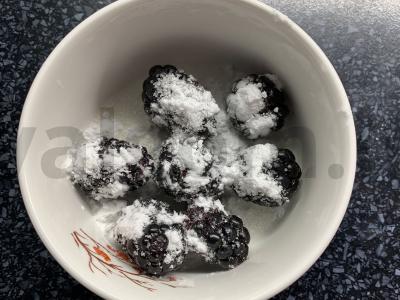 Braškių ir muesli skramblys Žingsnis 4