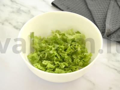 Salotos su žaliu žirneliu Žingsnis 1