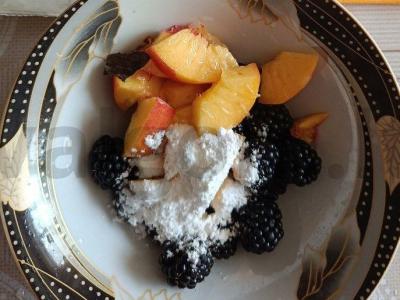 Vaisių ir slyvų tartaletės Žingsnis 1