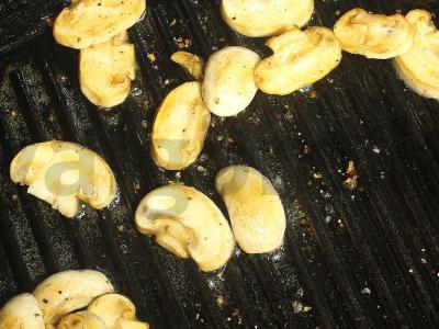 Sūrio ir grybų tostai Žingsnis 4