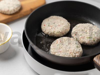 Vištienos kotletai su paprika Žingsnis 5