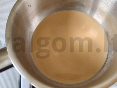 Kavos avižinė košė su šokoladu ir žemės riešutais Žingsnis 2