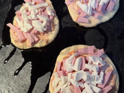 Oro pica su mocarela Žingsnis 3