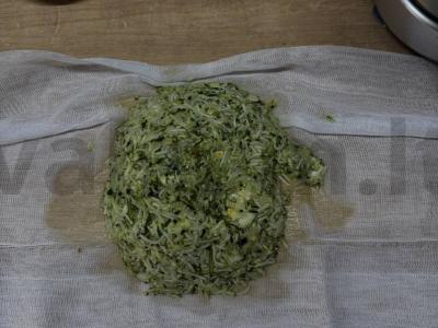 Cukinijų blynai pusryčiams Žingsnis 3