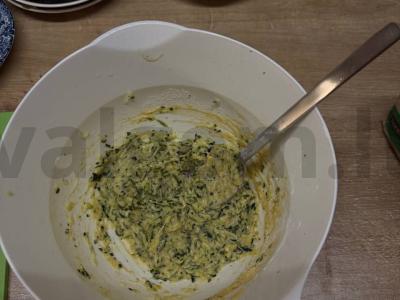 Cukinijų blynai pusryčiams Žingsnis 5