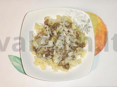 Salotas su šprotais „Atsiminimai apie Rygą“ Žingsnis 6