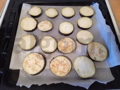 Baklažanai, kepti su bekonu ir mocarela Žingsnis 3