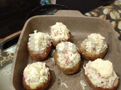 Bulvių valtelės su sūriu Žingsnis 15