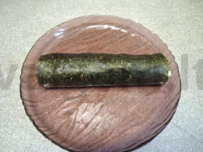 Rulonai su silpniai sūdyta lašiša ir čili padažu Žingsnis 6