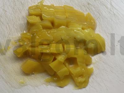 Biskvitinis tortas su jogurto kremu ir mangais Žingsnis 4