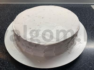 Biskvitinis tortas su jogurto kremu ir mangais Žingsnis 8