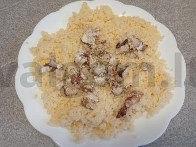 Kuskusas su baltosiomis grybelėmis grietinėje Žingsnis 8