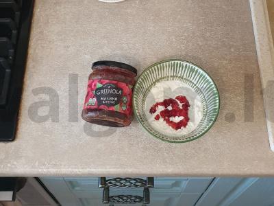 Lengvas vaisių salotas su varške ir vaisiais Žingsnis 3