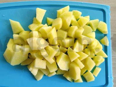 Kepti daržovės su kalakutų kotletais Žingsnis 1