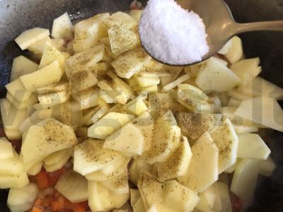 Bulvių padažas su kumpiu Žingsnis 9