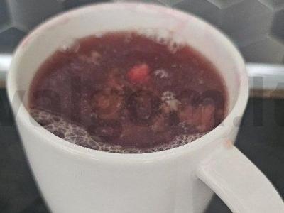 Kvapnus uogų gėrimas Žingsnis 8