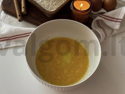 Obuolių vafliai per 25 minutes Žingsnis 1