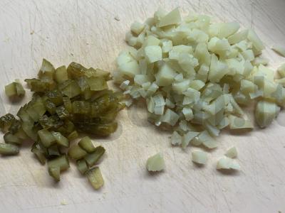 Olivje su česnako padažu Žingsnis 2