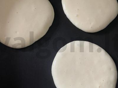 Oro blynai su uogų viduriuku Žingsnis 7