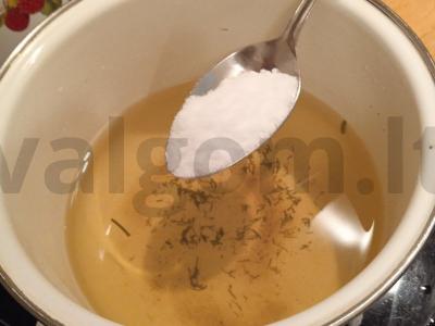 Marinuoti agurkai žiemai Žingsnis 5