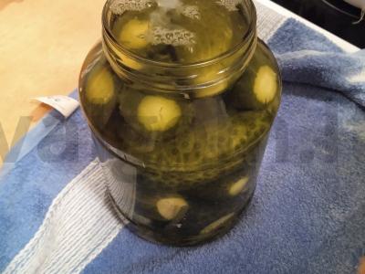 Marinuoti agurkai žiemai Žingsnis 8