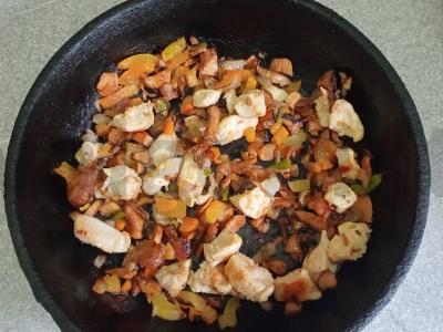 Kuskusas su voveraitėmis, daržovėmis ir vištienos krūtinėle Žingsnis 4