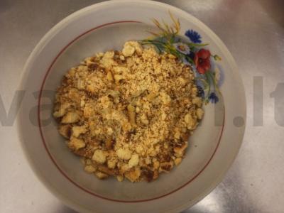 Desertas su varške, sausainiais ir obuoliu stiklinėje Žingsnis 2