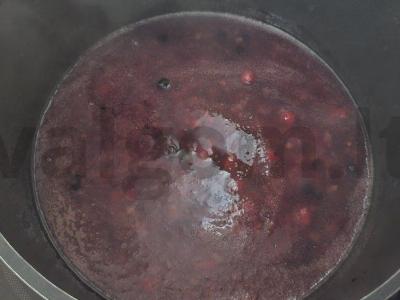 Namų uogienė iš serbentų Žingsnis 8