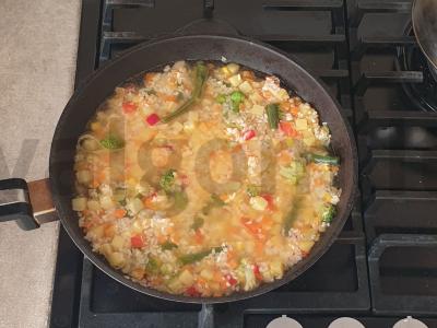 Ryžiai, troškinti su daržovėmis ir sūriu Žingsnis 4