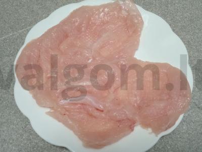 Kalkių kepsniai su parmezano danga Žingsnis 1