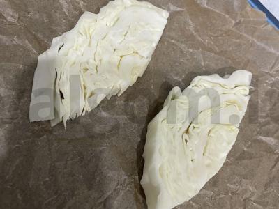 Kopūstai su vyšniniais pomidorais ir grietine orkaitėje Žingsnis 2