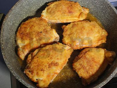 Funchosa su daržovėmis ir keptomis vištienos šlaunelėmis Žingsnis 4