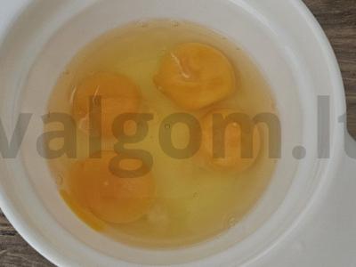 Skrebučiai su kiaušiniene pusryčiams Žingsnis 1